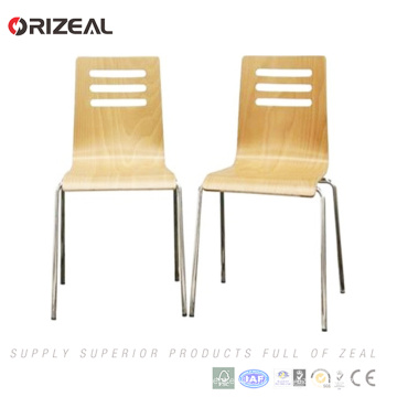 Chaises en bois courbé OZ-1015